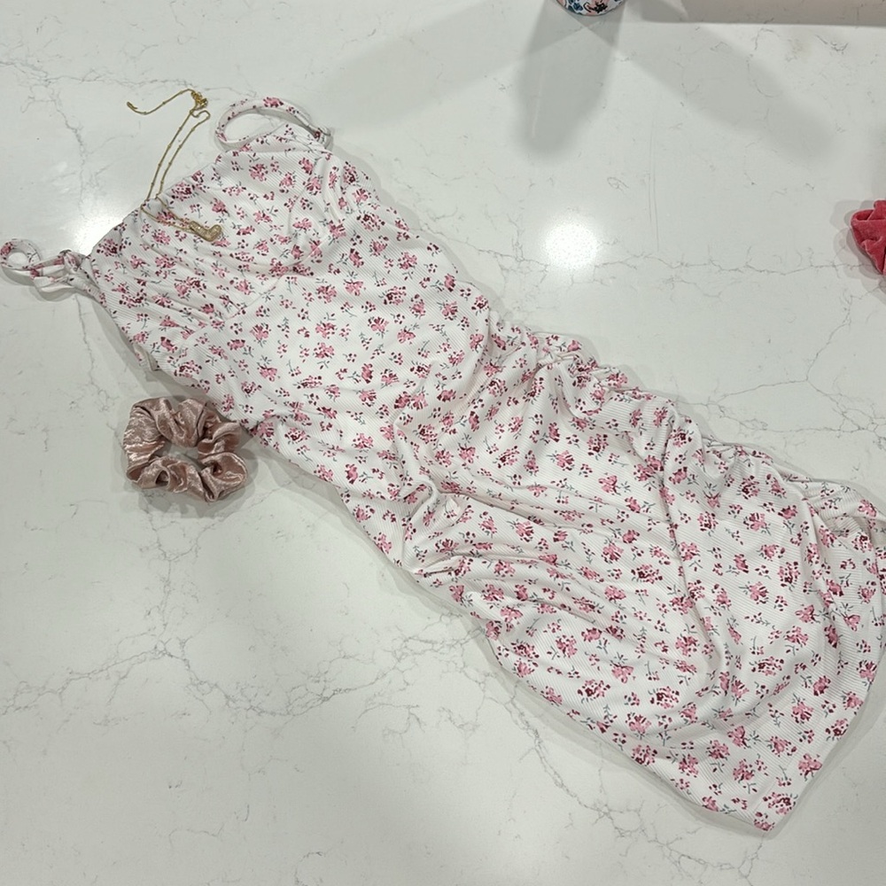 Ruched bodycon dress Size xs - Picture 2 of 6